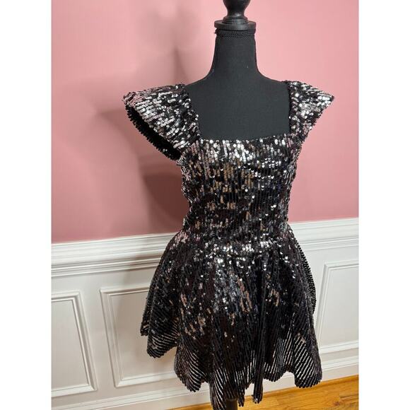Aniye By Gemma Sequin Mini Dress in Black Medium Flutter Sleeve Ruffle Lined - Picture 4 of 6